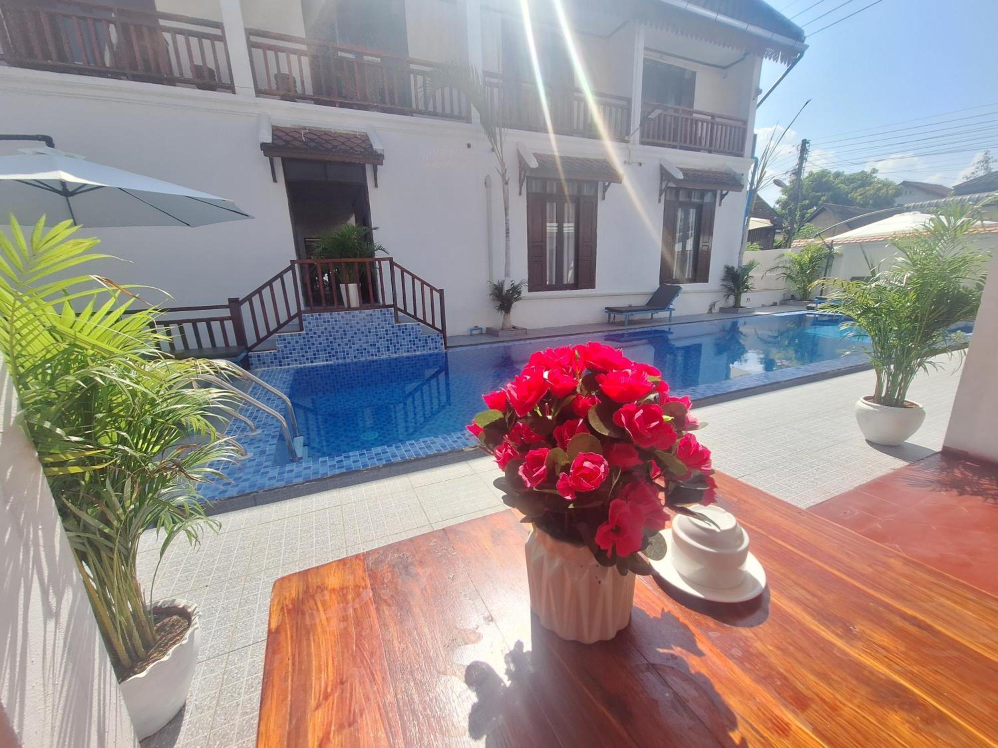 Luang Prabang Pavilion Hotel & Travel Eksteriør billede